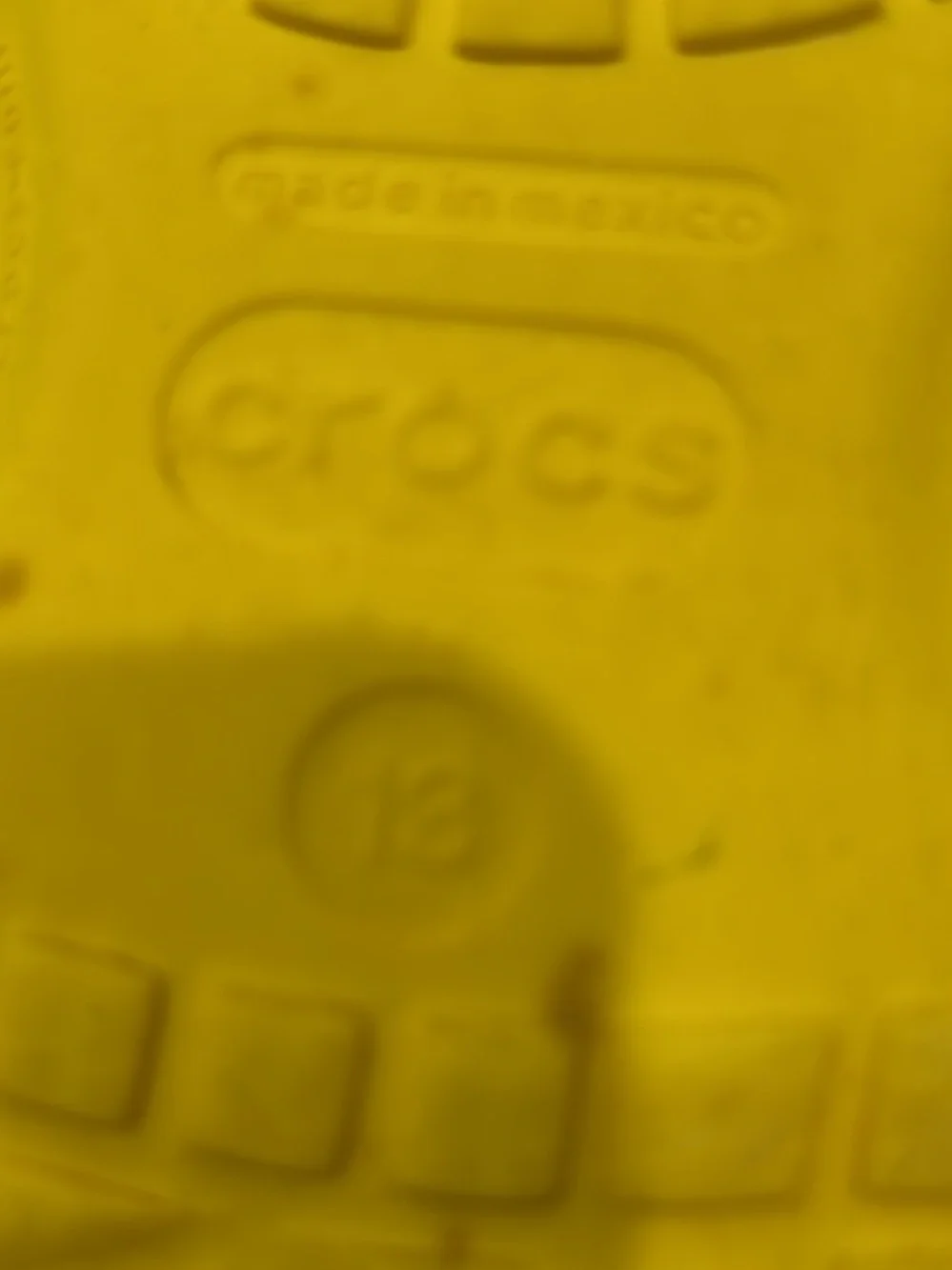 CROCS Classic Clog in Bright Yellow men’s size 13